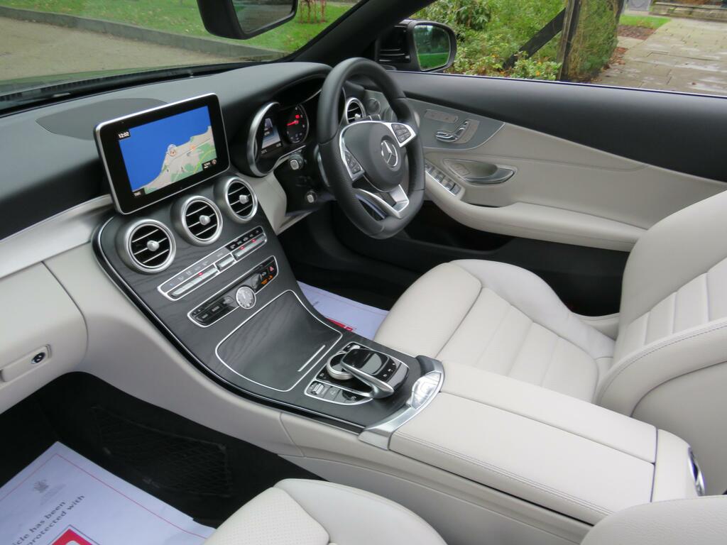Mercedes-Benz C Class 2.1 C250d Amg Line Premium Plus Cabriolet Di Black #4