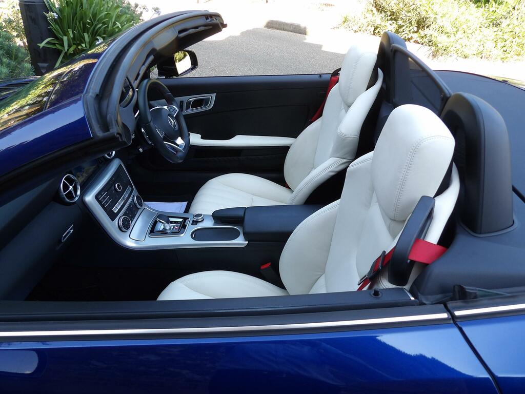 Mercedes-Benz SLC 2.1 Slc250d Amg Line Convertible G-tron Blue #4