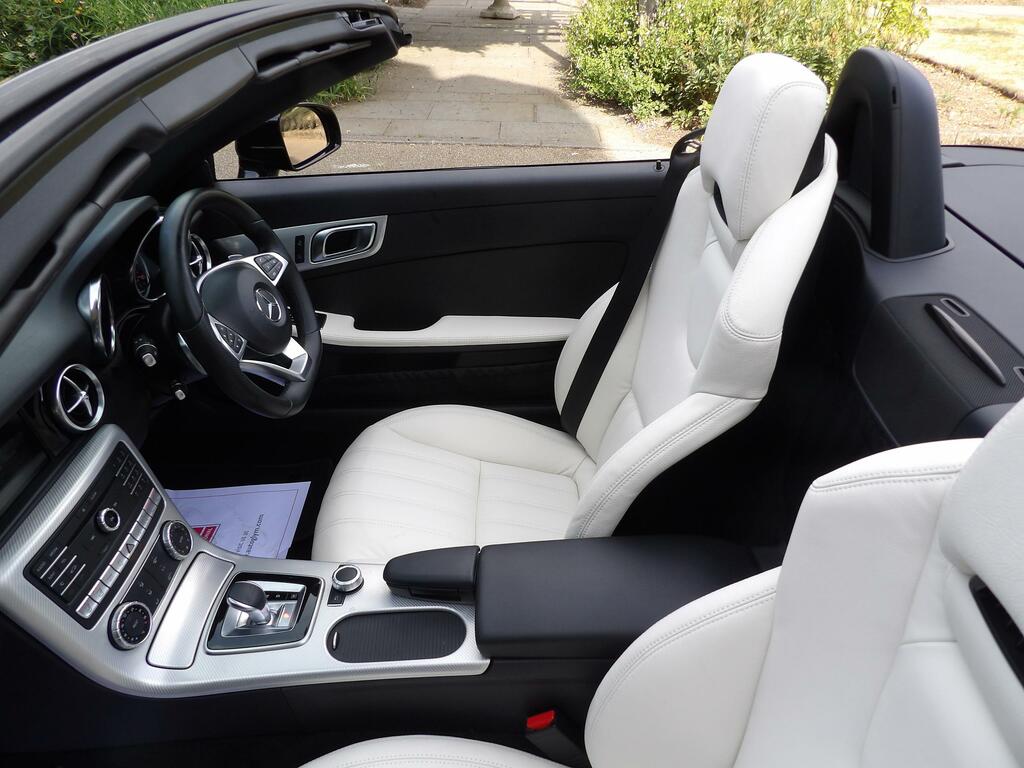 Mercedes-Benz SLC 2.0 Slc300 Gpf Amg Line Convertible G-t Black #6