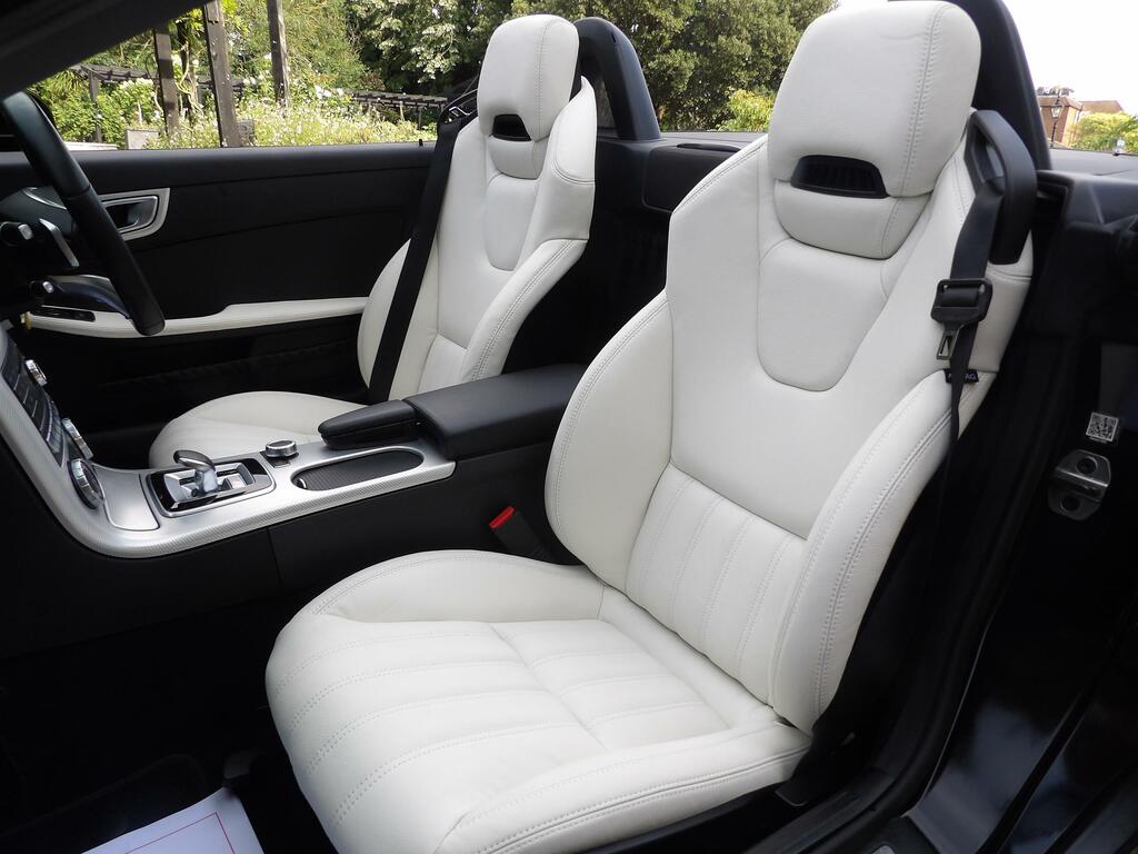Mercedes-Benz SLC 2.0 Slc300 Gpf Amg Line Convertible G-t Black #3