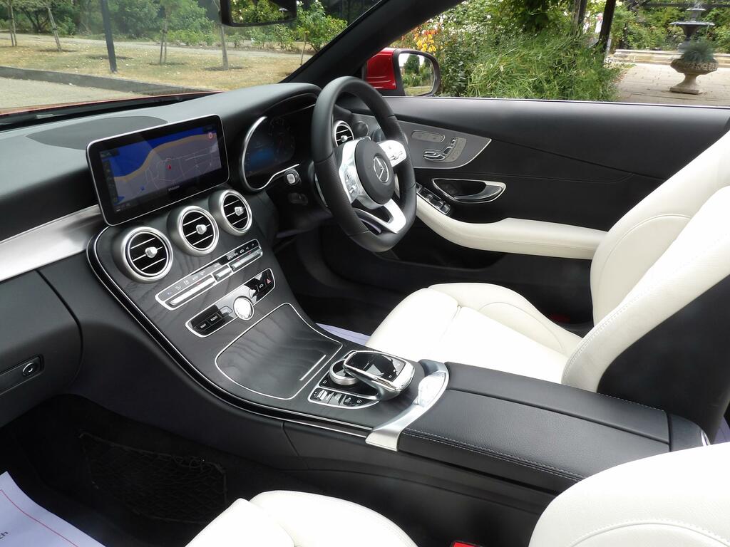 Mercedes-Benz C Class 1.5 C200 Mhev Amg Line Premium Plus Cabriolet Red #5