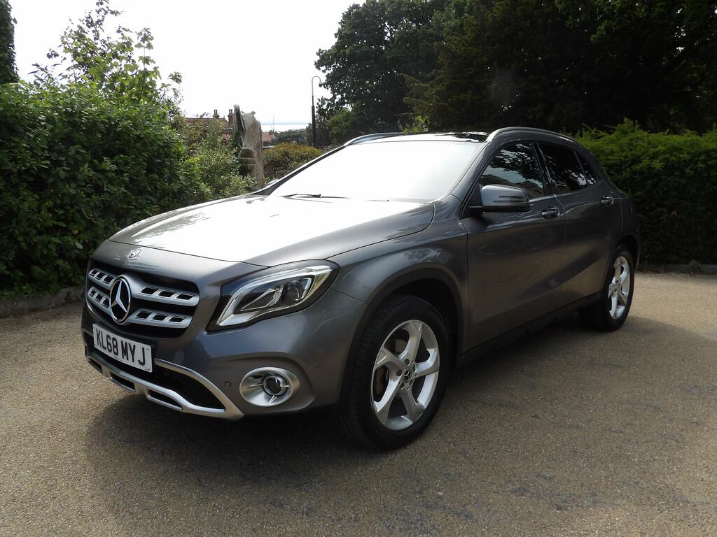 Mercedes-Benz GLA Class 2.1 Gla200d Sport Premium Plus Suv 7G Grey