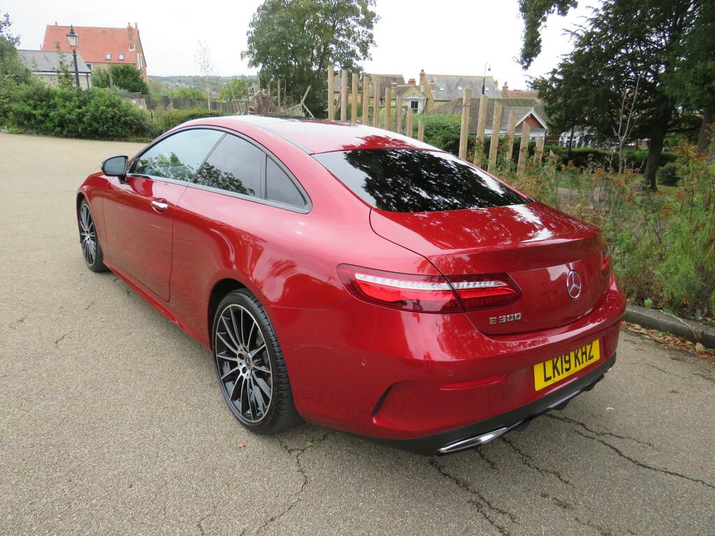 Mercedes-Benz E Class 2.0 E300 Gpf Amg Line Coupe G-tronic E Red #5