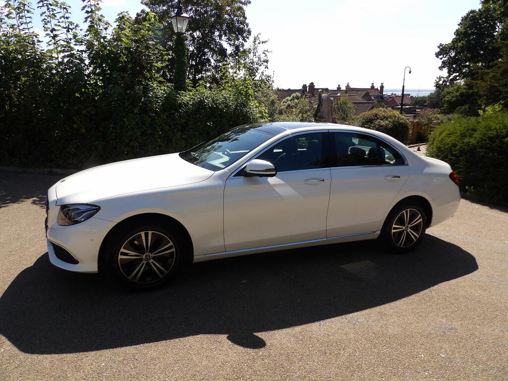 Mercedes-Benz E Class 2.0 E220d Se Premium Plus Saloon G-tr White #4