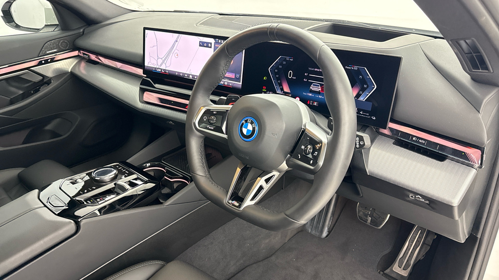 BMW 5 Series 530E M Sport Touring #6
