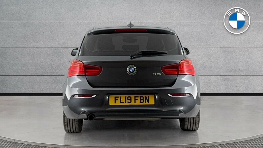 BMW 1 Series 1.5 118I Gpf Sport Hatchback Euro White #15