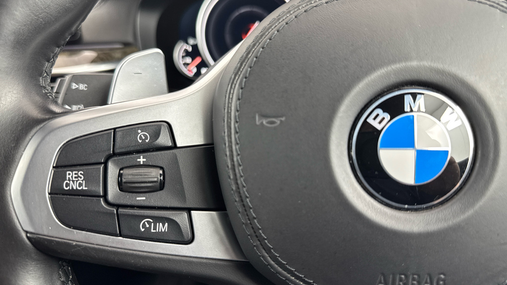 BMW 5 Series M Sport Blue #17
