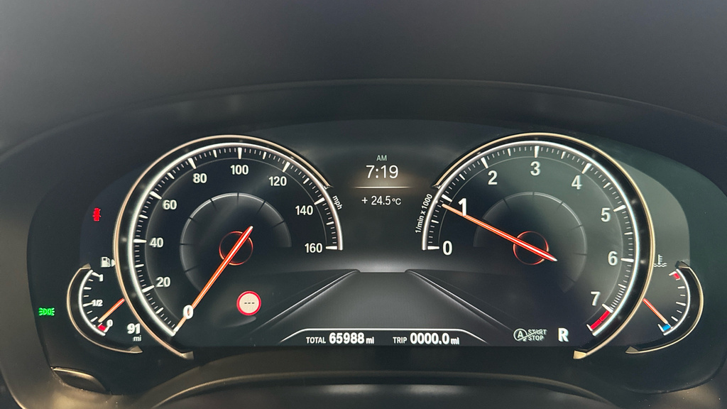 BMW 5 Series M Sport Blue #9