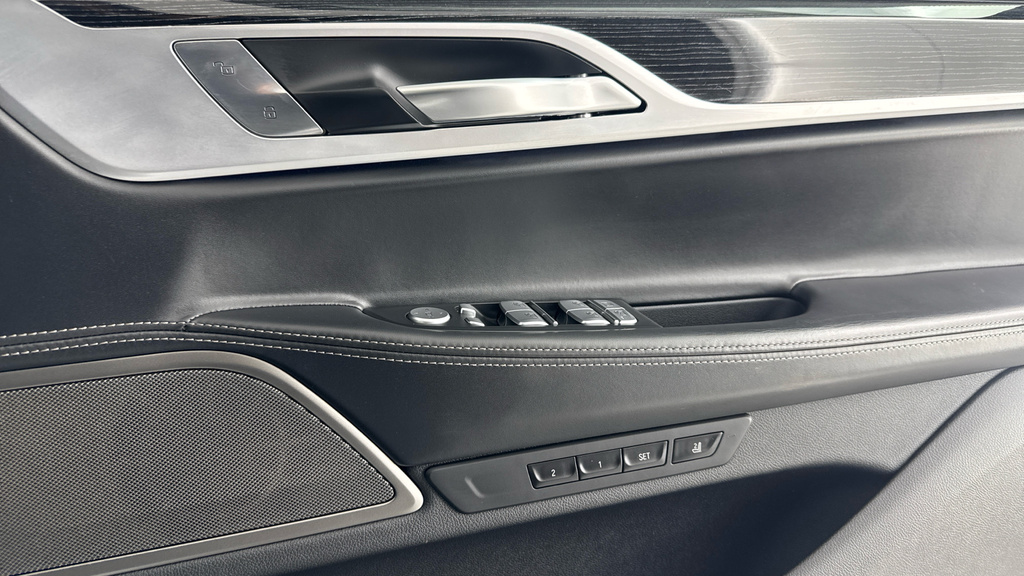 BMW 7 Series 730D Mht M Sport Grey #22