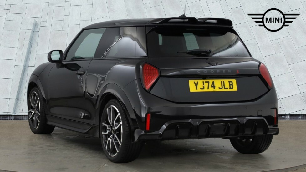 Mini Hatch Cooper S YJ74JLB Black #2