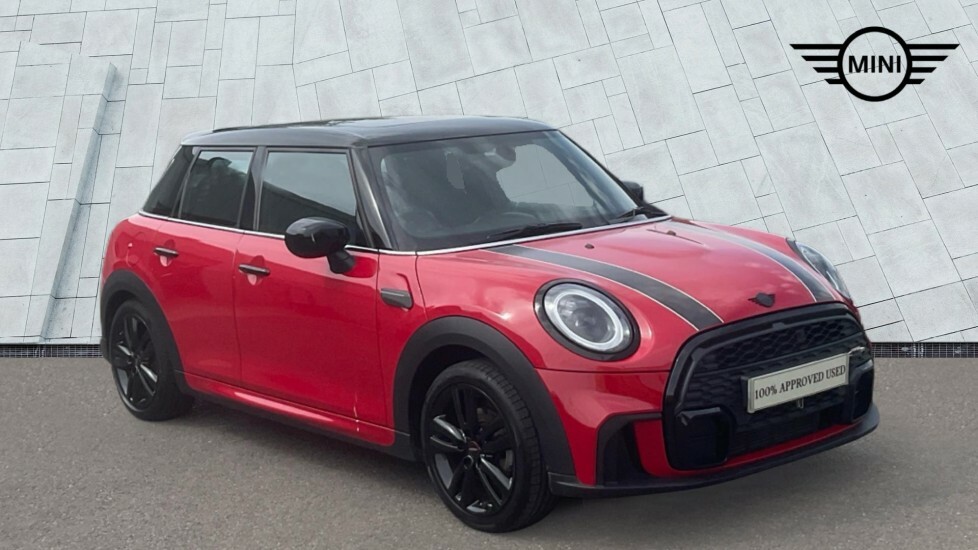 Mini Hatch 5-Door Hatch Cooper Sport Red