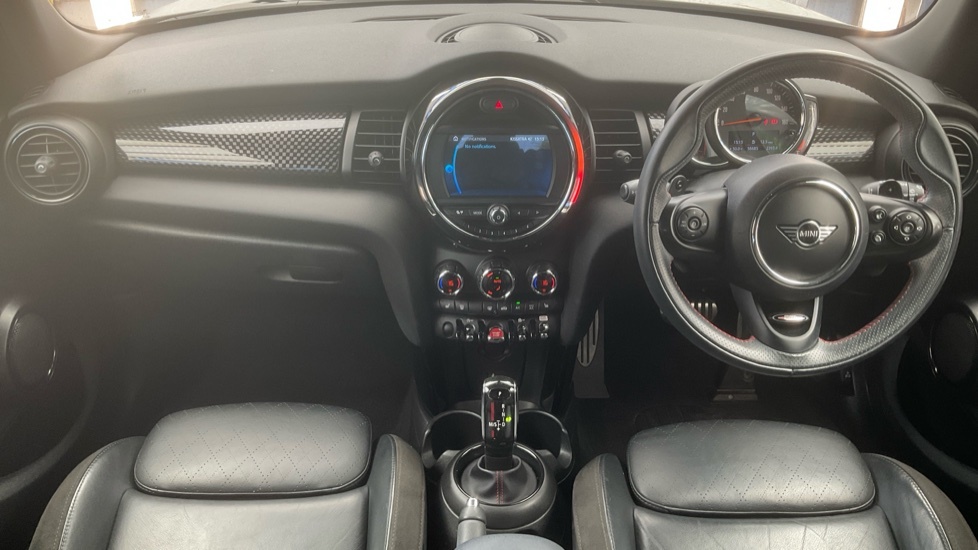Mini Hatch 5-Door Hatch Cooper S Sport YE20XLZ Grey #4