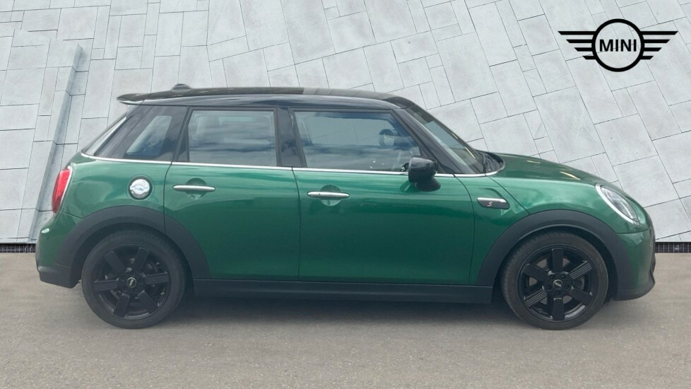 Mini Hatch 5-Door Hatch Cooper S Classic LS21BWC Green #3