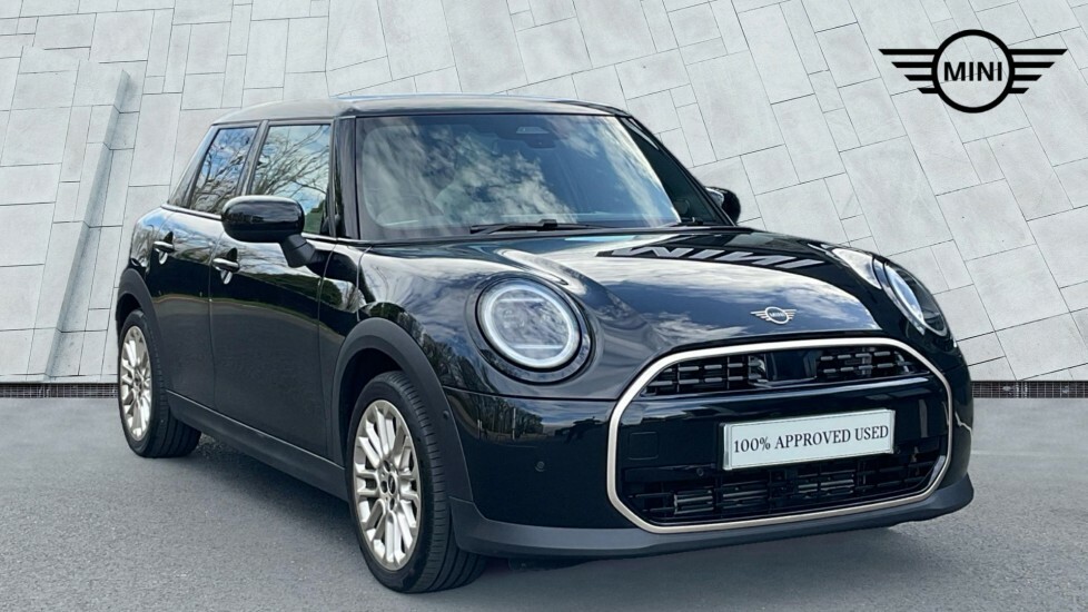 Mini Hatch 135Kw E Sport Level 1 41Kwh Red #1