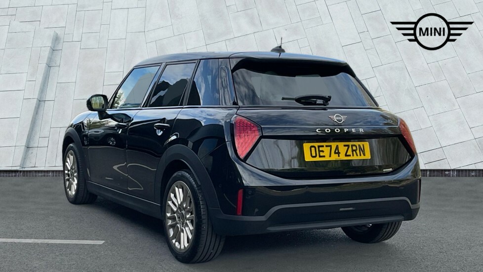 Mini Hatch 135Kw E Sport Level 1 41Kwh Red #2
