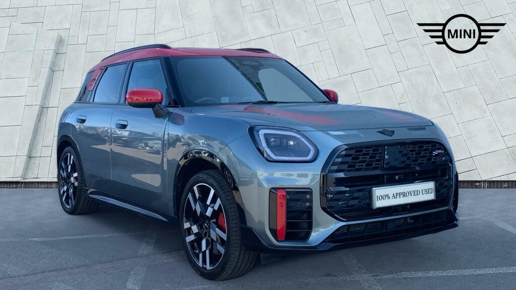 Mini Countryman John Cooper Works Countryman Green