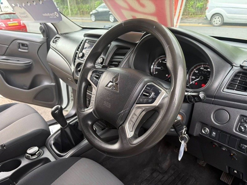 Mitsubishi L200 Pickup 2.2 Di-d Dc Barbarian X 4Wd Euro 6 S Black #17