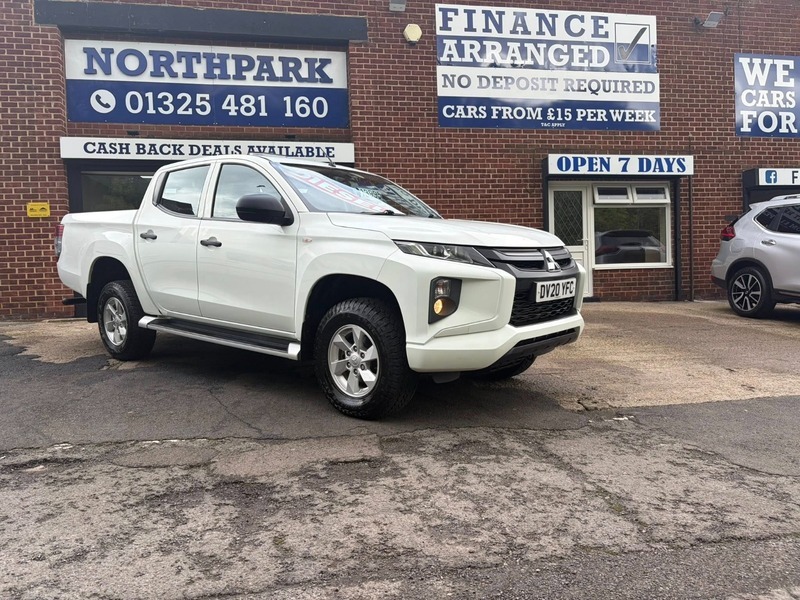 Mitsubishi L200 Di-d 4Life Dcb No White #3