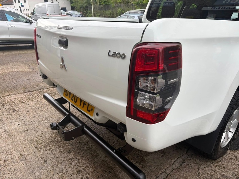 Mitsubishi L200 Pickup 2.2 Di-d Dc Barbarian X 4Wd Euro 6 S Black #15