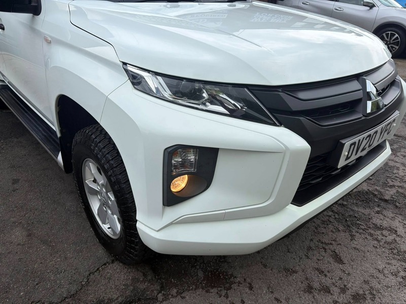 Mitsubishi L200 Pickup 2.2 Di-d Dc Barbarian X 4Wd Euro 6 S Black #12