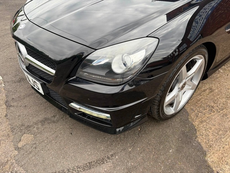 Mercedes-Benz SLK 200 Blueefficiency Amg Sport Tip Red #10
