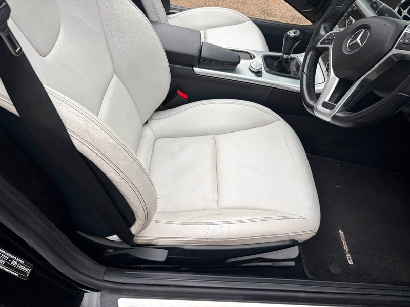 Mercedes-Benz SLK 200 Blueefficiency Amg Sport Tip Red #16