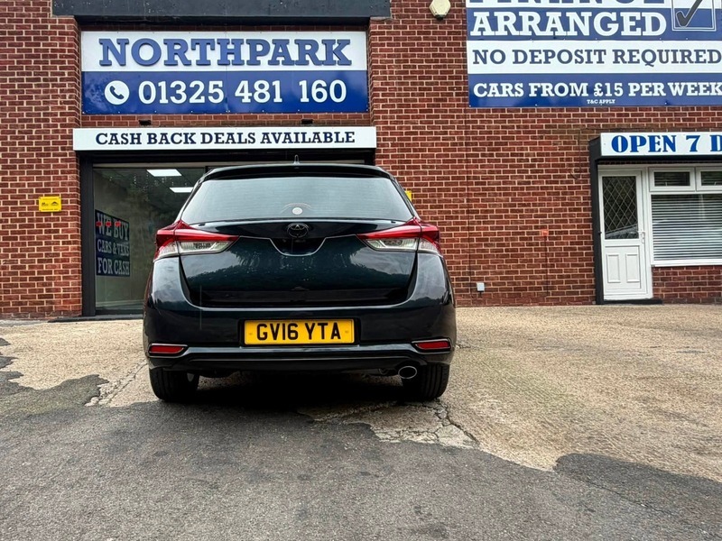 Toyota Auris Auris Excel Vvt-i Hybrid Cvt White #8