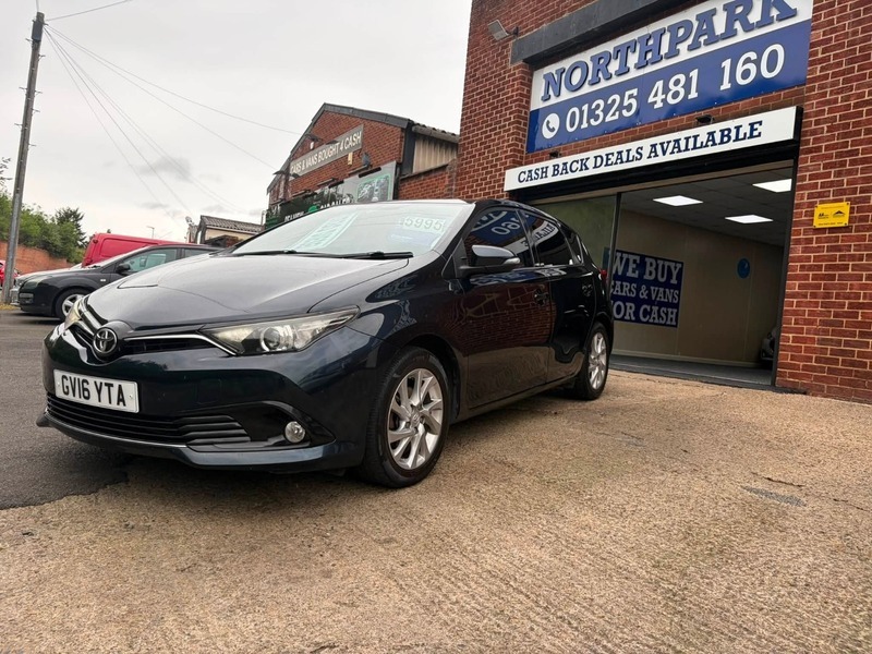 Toyota Auris D-4d Business Edition Buy Grey