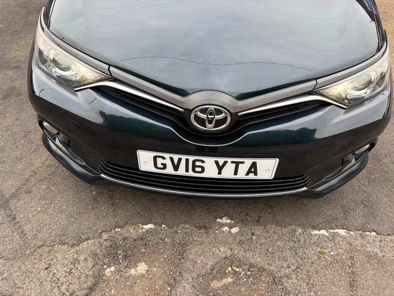 Toyota Auris Auris Excel Vvt-i Hybrid Cvt White #11