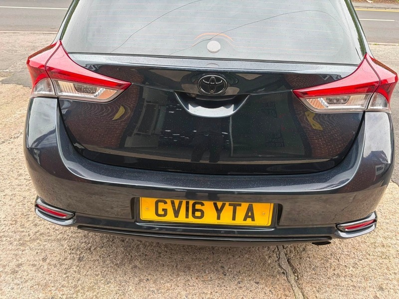 Toyota Auris Auris Excel Vvt-i Hybrid Cvt White #14