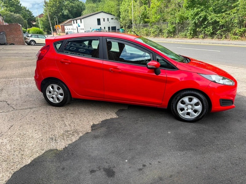 Ford Fiesta Style Econetic Tdci Red #3