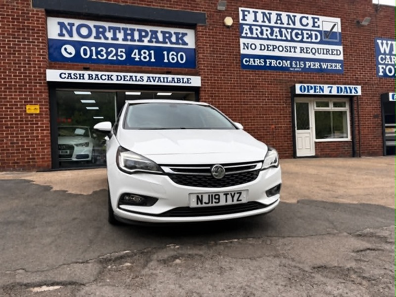 Vauxhall Astra Griffin Cdti White #2
