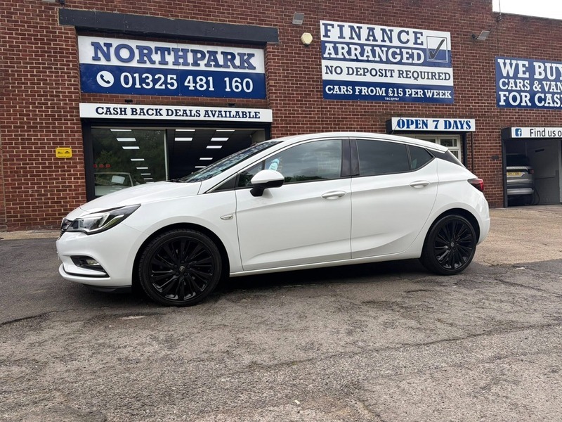 Vauxhall Astra Griffin Cdti White #4