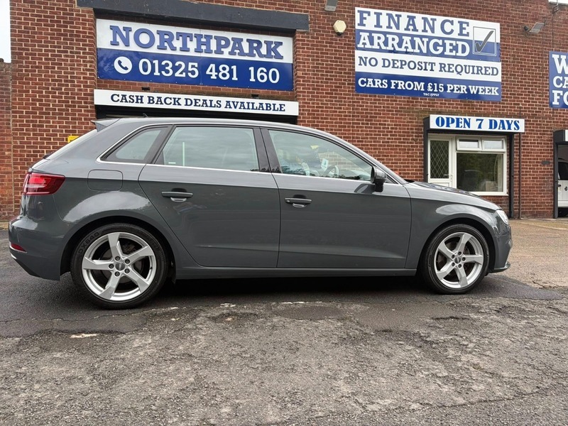 Audi A3 Sportback Tfsi Sport SA68OHY Grey #4