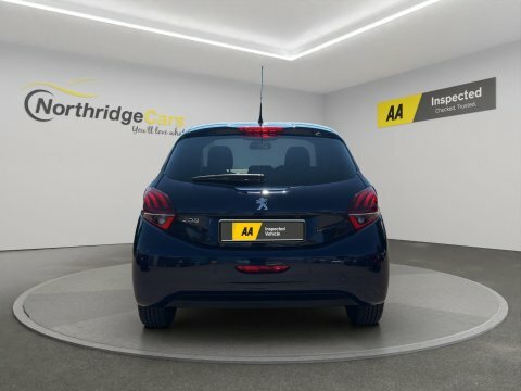 Peugeot 208 1.2 Puretech Tech SA68GHF Blue #5