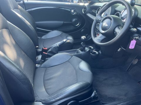 Mini Roadster 1.6L Cooper Black #17