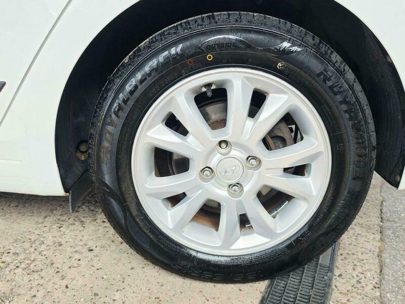 Hyundai I20 1.2 Se White #23
