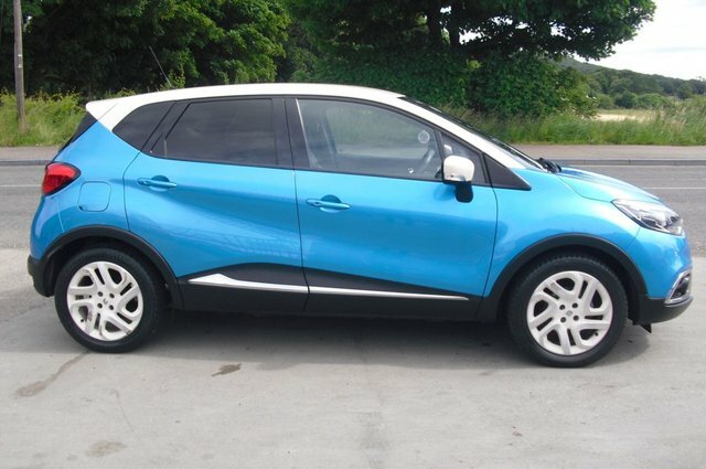 Renault Captur Suv SG14XRK Blue #2