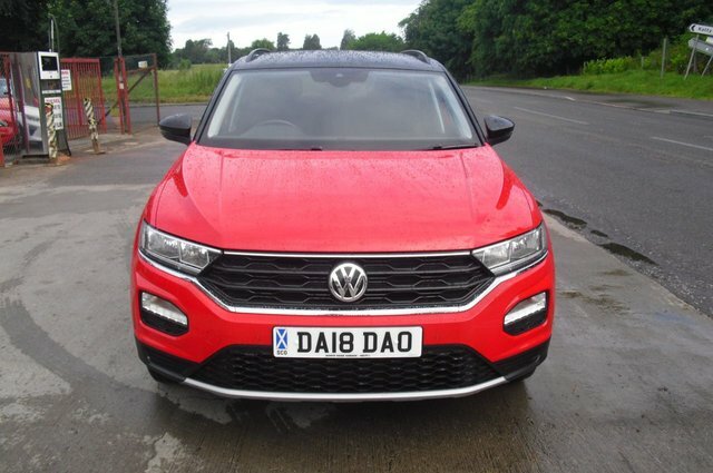 Volkswagen T-Roc Suv DA18DAO Red #3