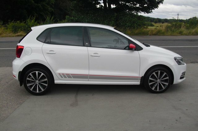 Volkswagen Polo Hatchback White #2