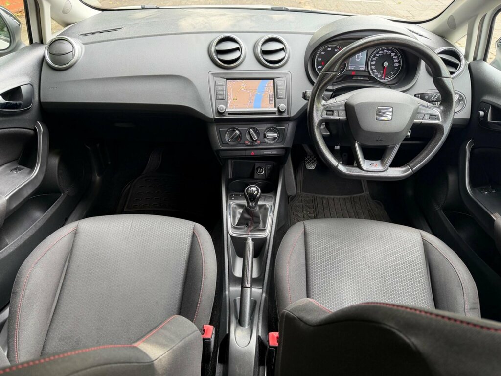 Seat Ibiza 1.0 Tsi 95 Se Red #11