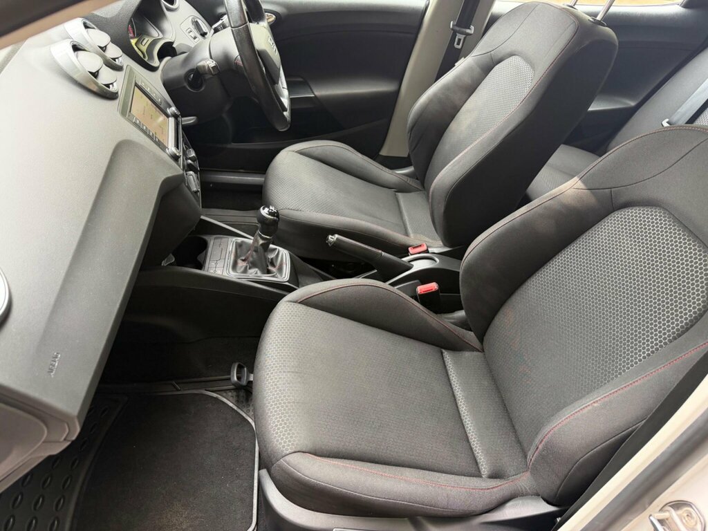 Seat Ibiza 1.0 Tsi 95 Se Red #13