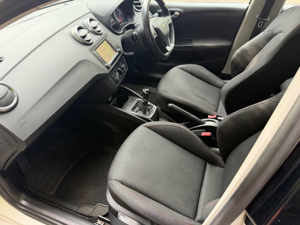 Seat Ibiza 1.0 Tsi 95 Se Red #12