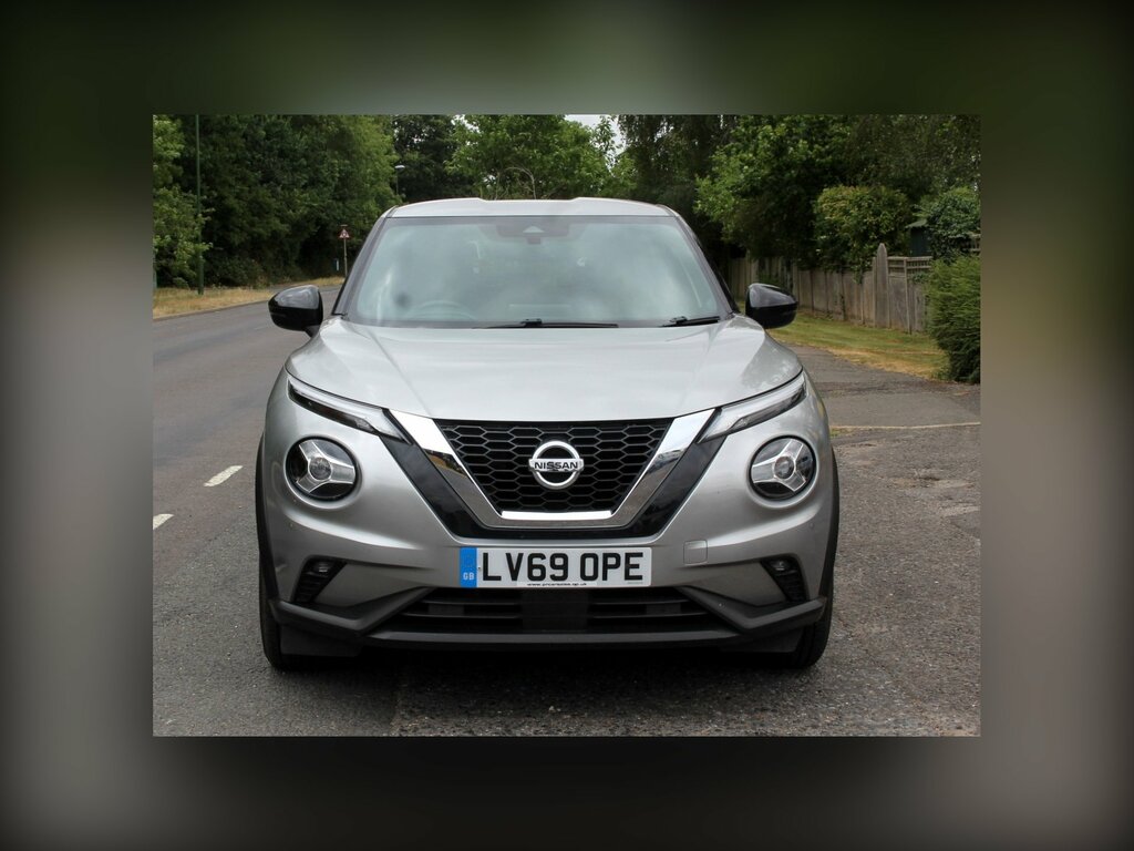 Nissan Juke 1.0 Dig-t N-connecta Suv Euro 6 LV69OPE Silver #2