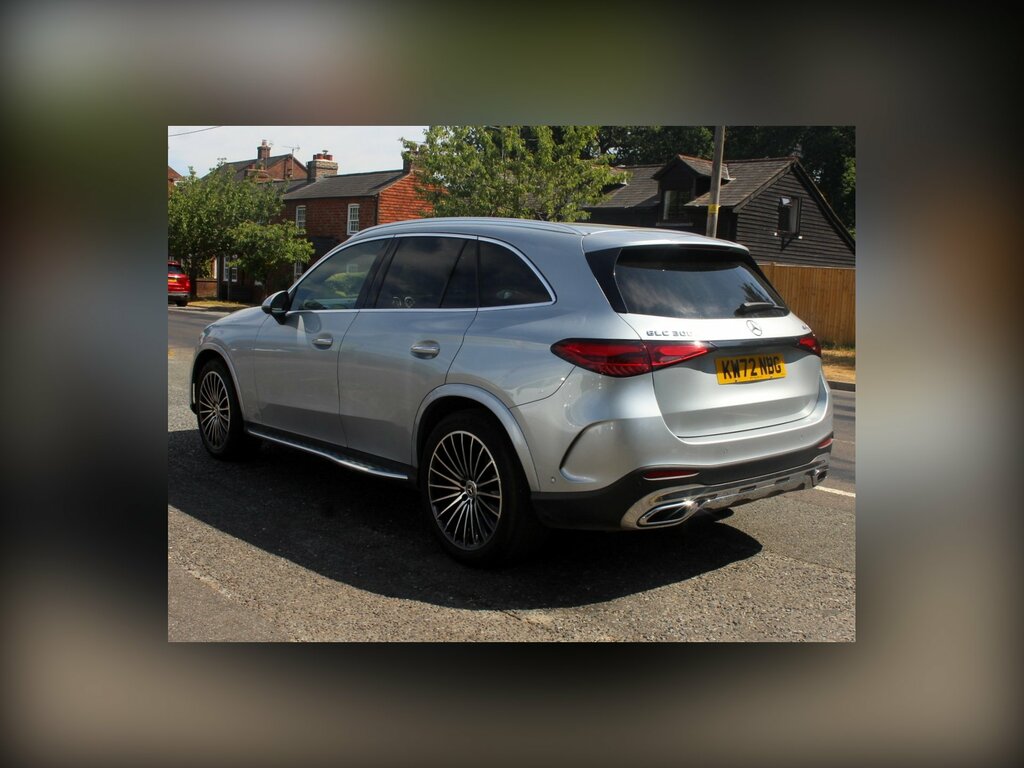 Mercedes-Benz GLC Class 2.0 Glc300dh Mhev Amg Line Premium Plus Suv Silver #3