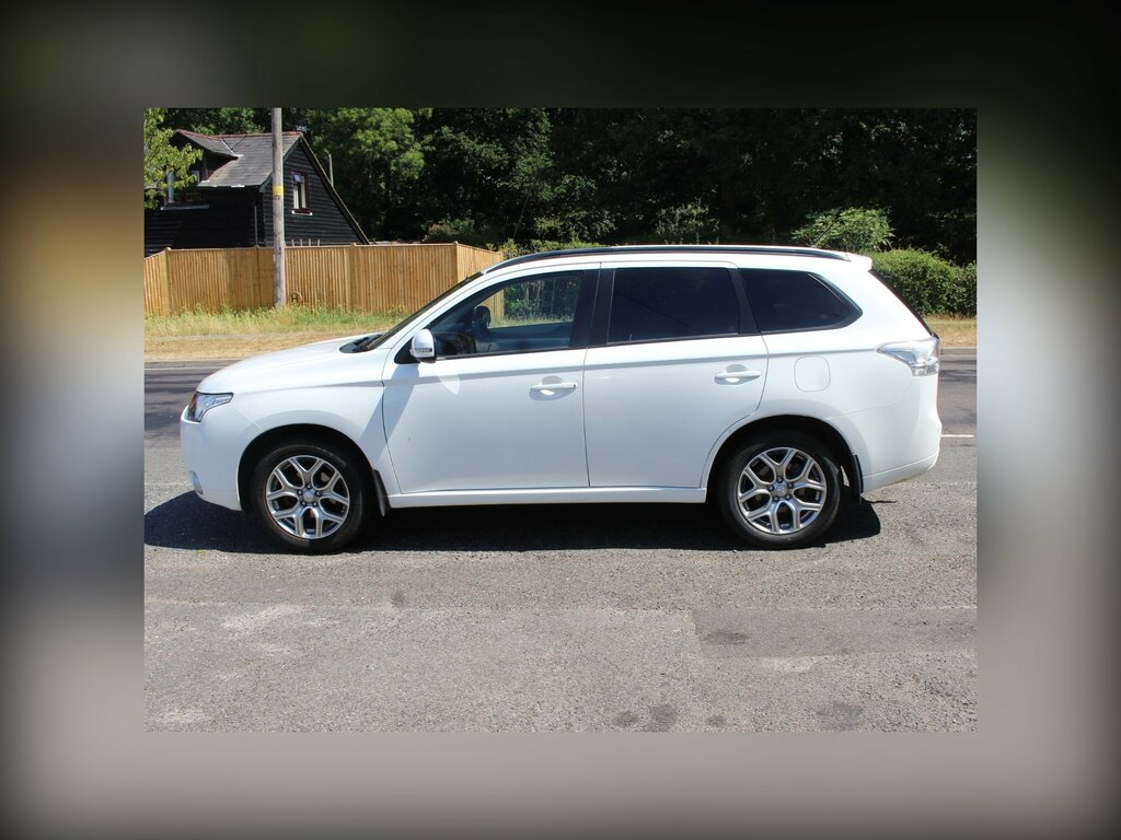 Mitsubishi Outlander 2.3 Outlander Gx3 #17