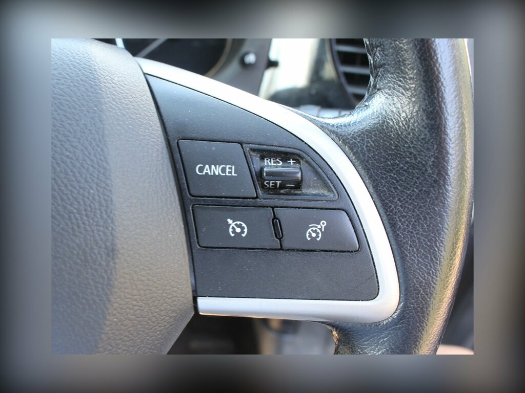 Mitsubishi Outlander 2.2 Di-d Gx3 Suv 4Wd Euro 5 Ss White #4