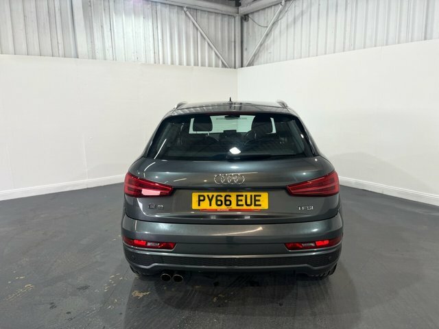 Audi Q3 1.4 Tfsi Cod S Line Edition Suv Grey #4