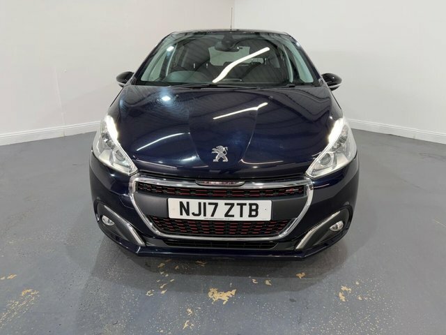 Peugeot 208 1.6 Bluehdi Gt Line Hatchback Eu Blue #2
