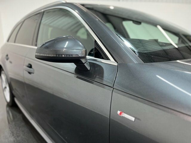 Audi A4 Avant 2.0 Avant Tdi S Line 148 Bhp Red #7